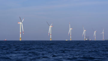 Photo éoliennes en mer